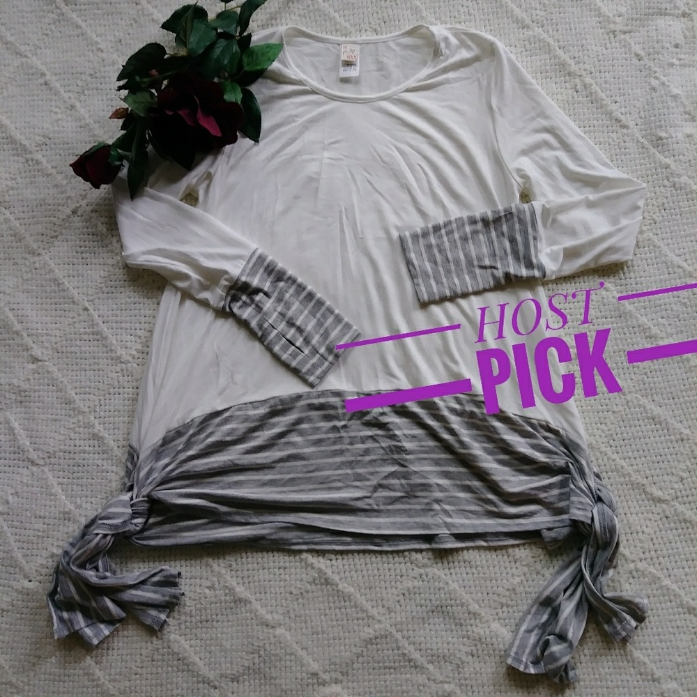 SALE! Color Block Off-White/Gray Tie-Hem Tunic - Picture 3 of 8